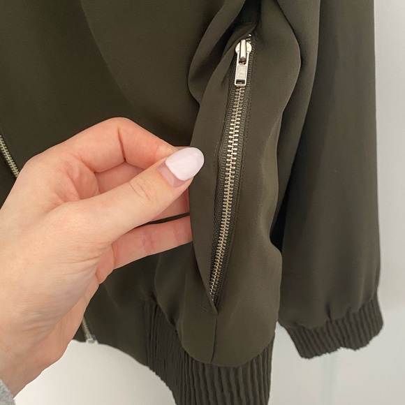 Babaton Gilroy Bomber - Picture 5 of 9